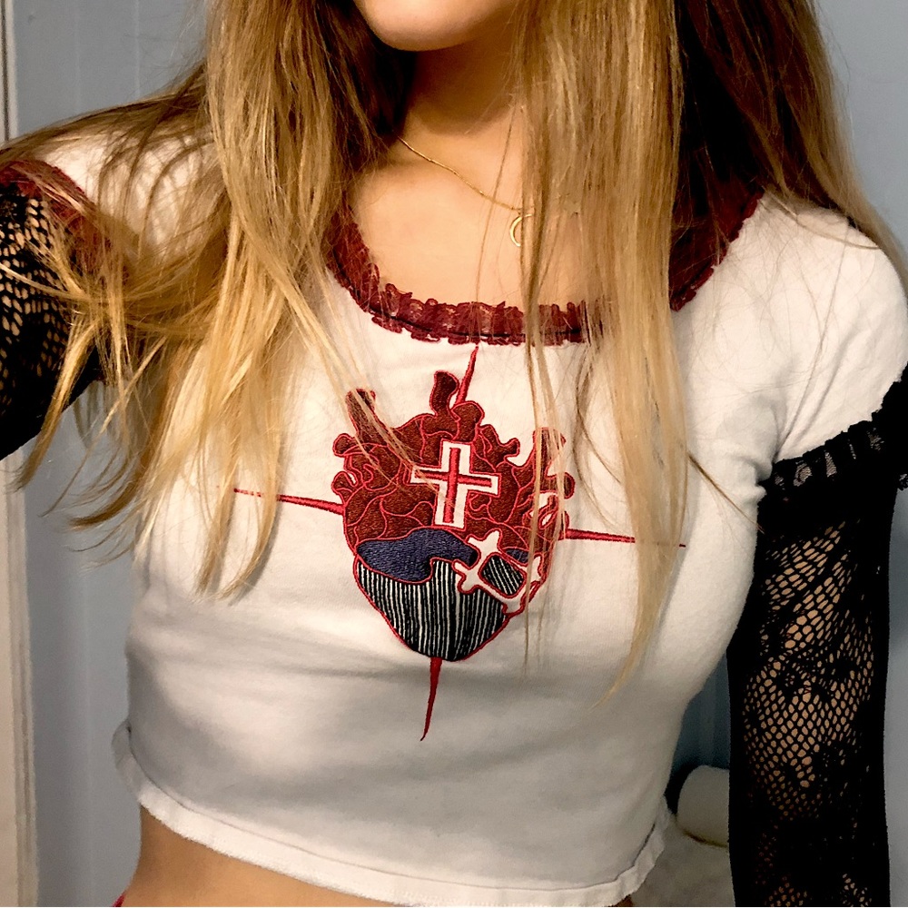 Alternative white lace graphic crop top. comfortable fit:)